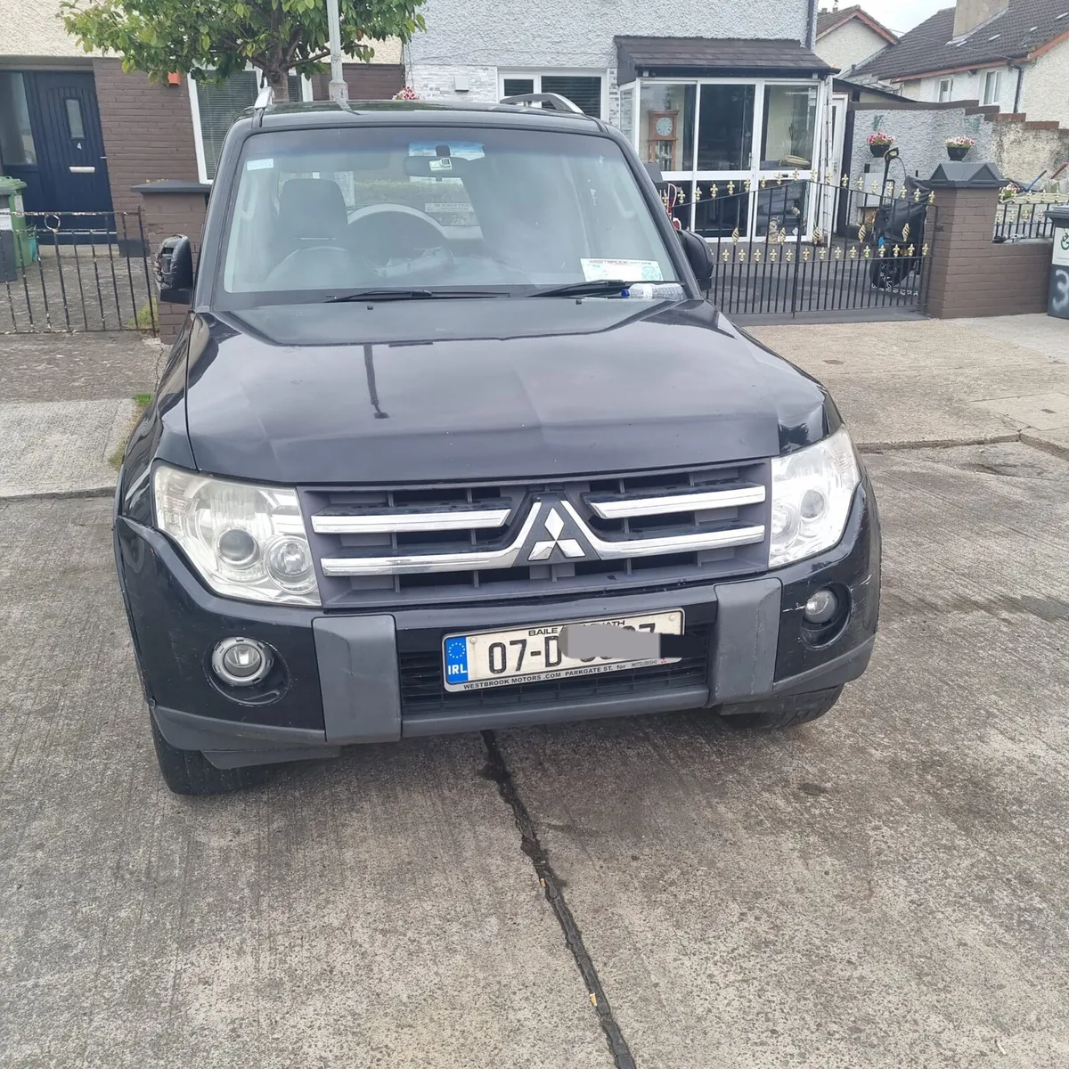 Car - Image 1