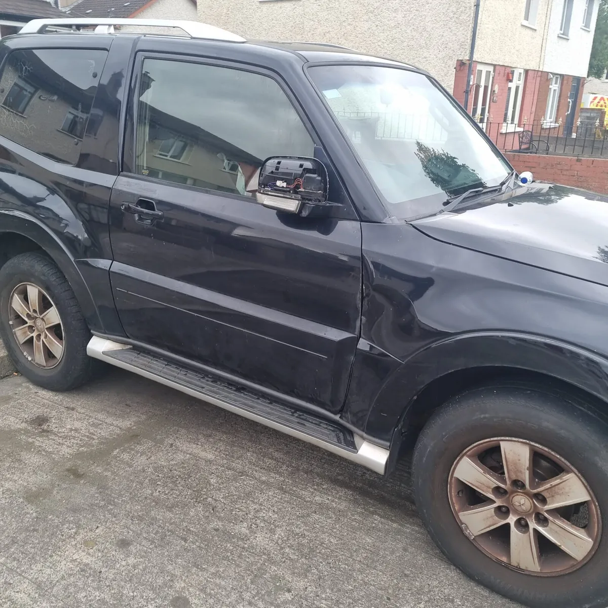 Car - Image 4