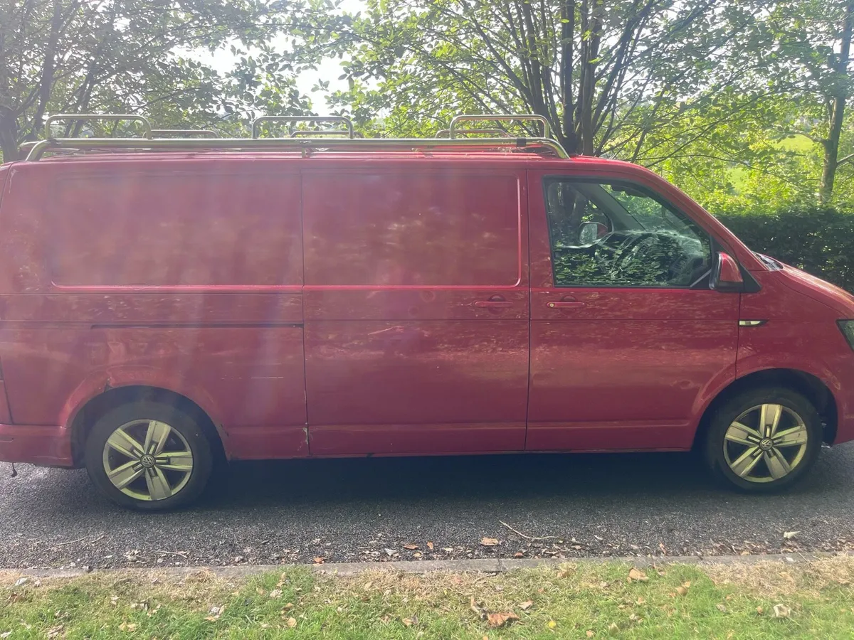Volkswagen Transporter 2018 - Image 4