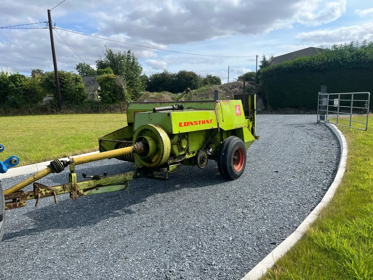 Claas square baler - Image 3
