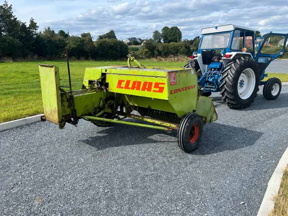 Claas square baler - Image 2