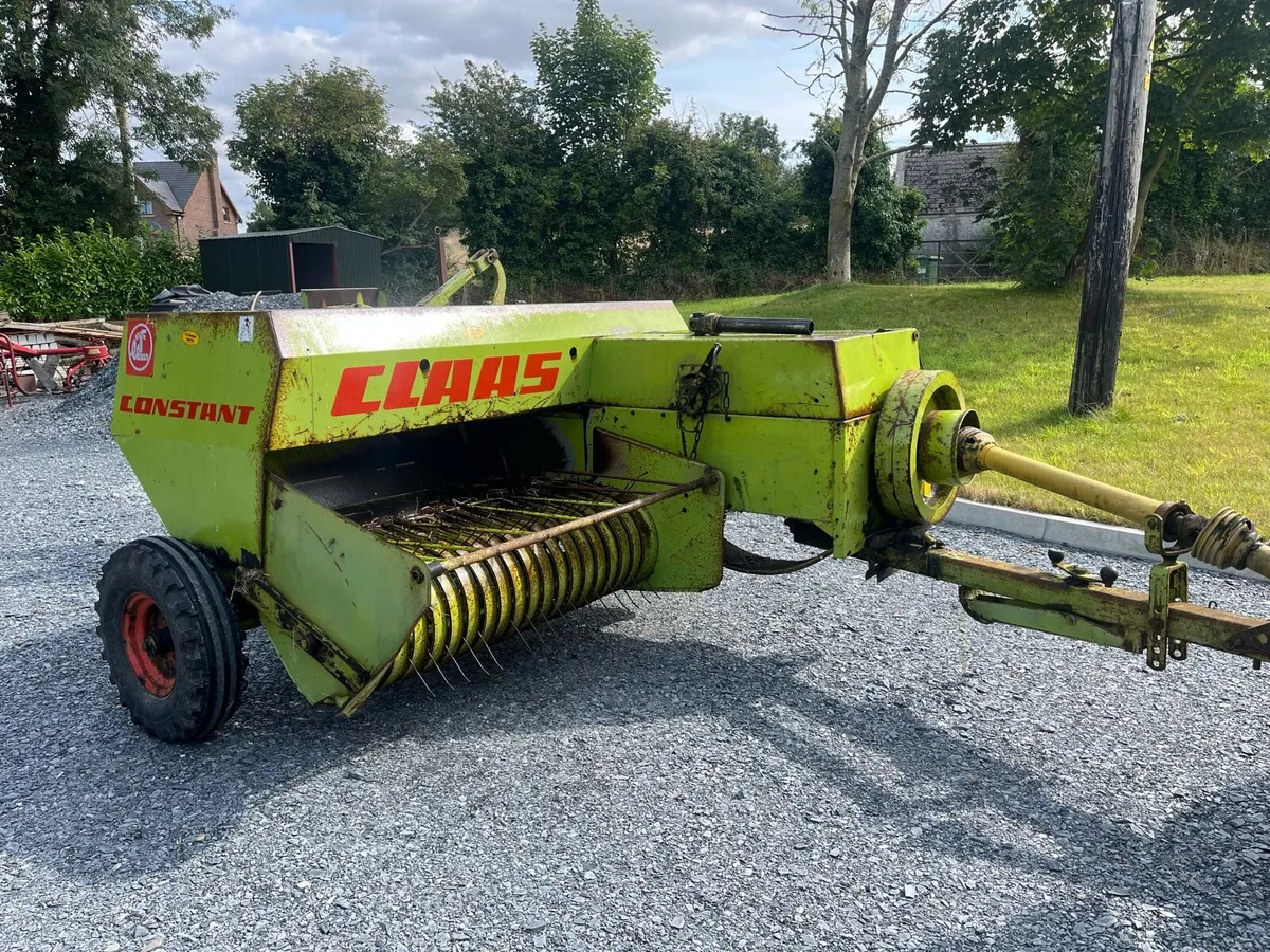 Claas square baler - Image 1