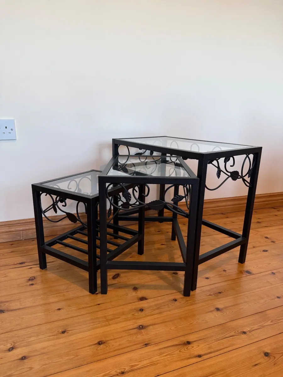 Beautiful Set of Three Glass-Top Nesting Tables - Image 2