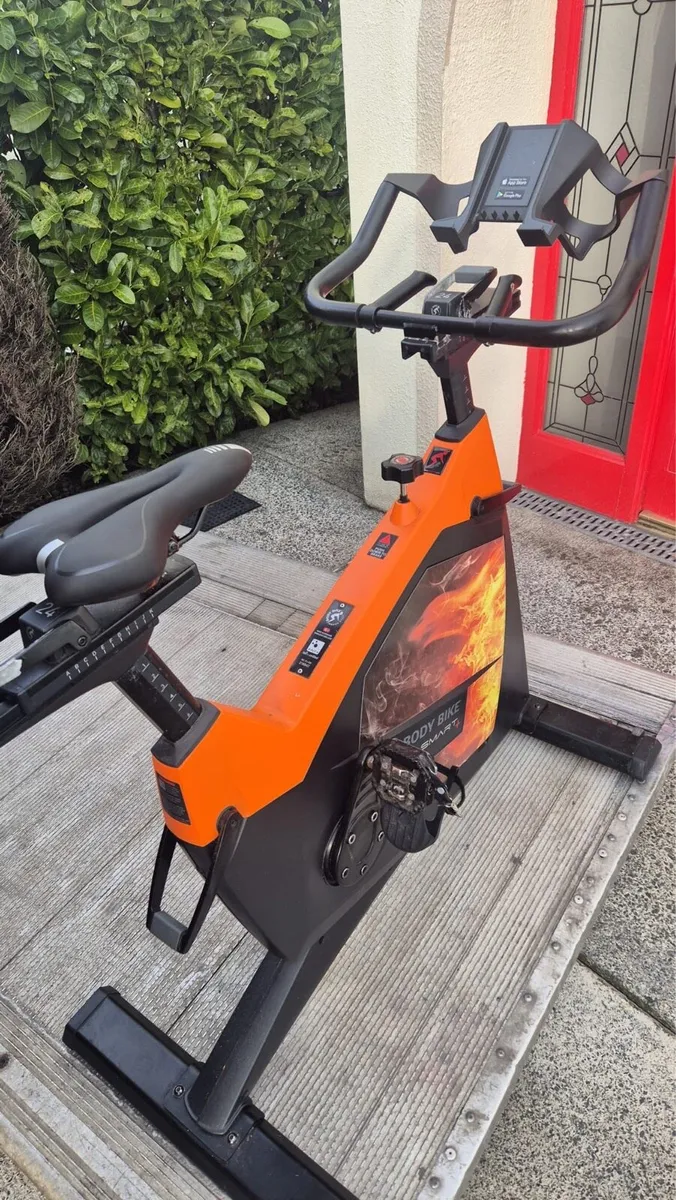 BODYBIKE SMART PLUS SPIN BIKES - Image 4