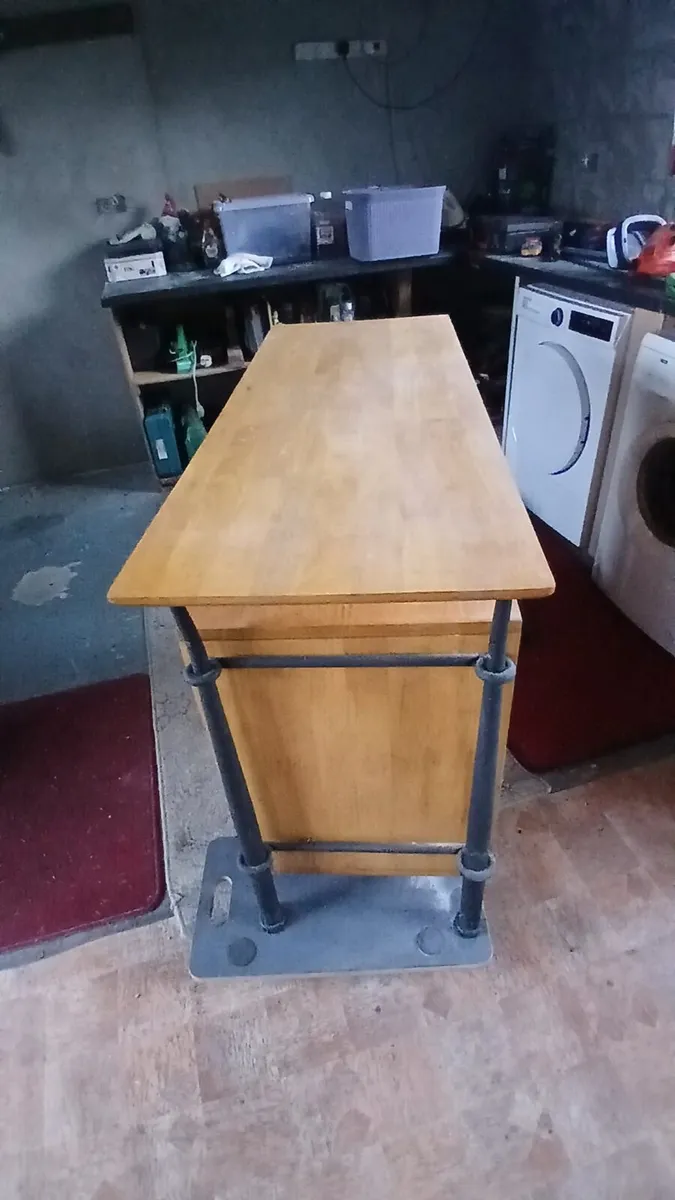 Cabinate Display Units - Image 4