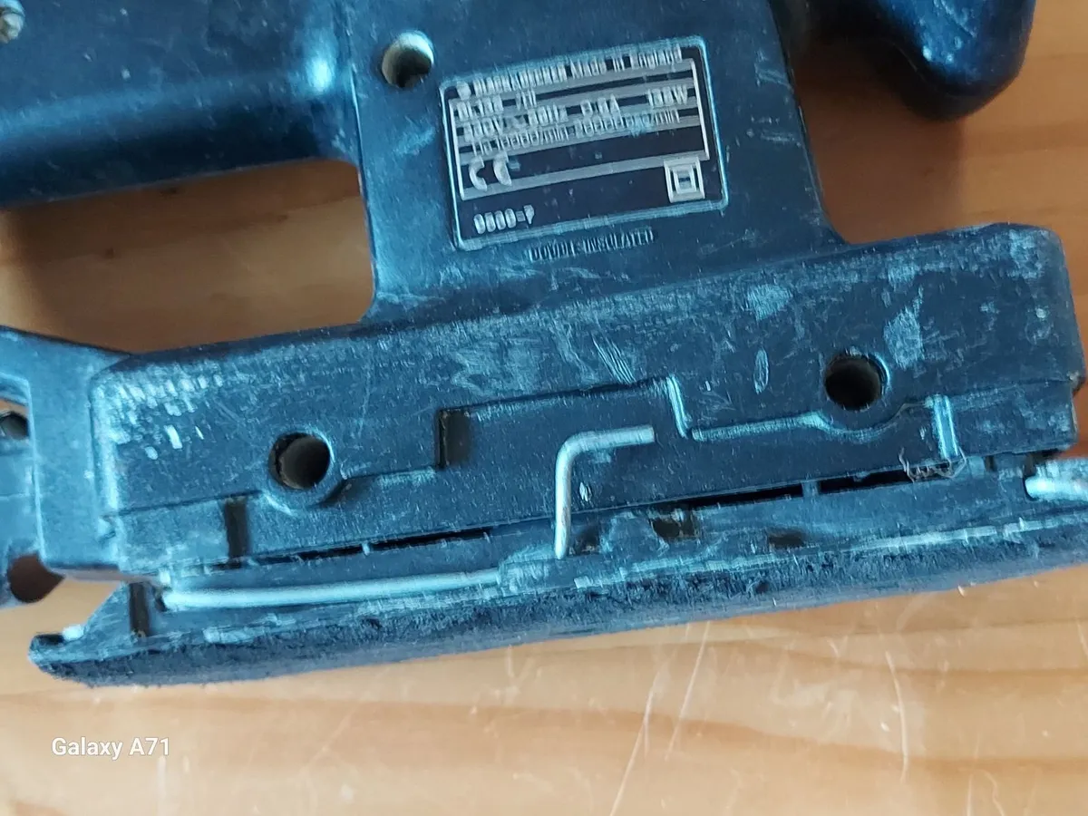 BLACK & Decker BL135 Sander - Image 3