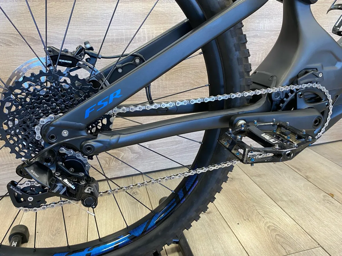 Specialized Levo Comp Carbon (like new) - Image 3