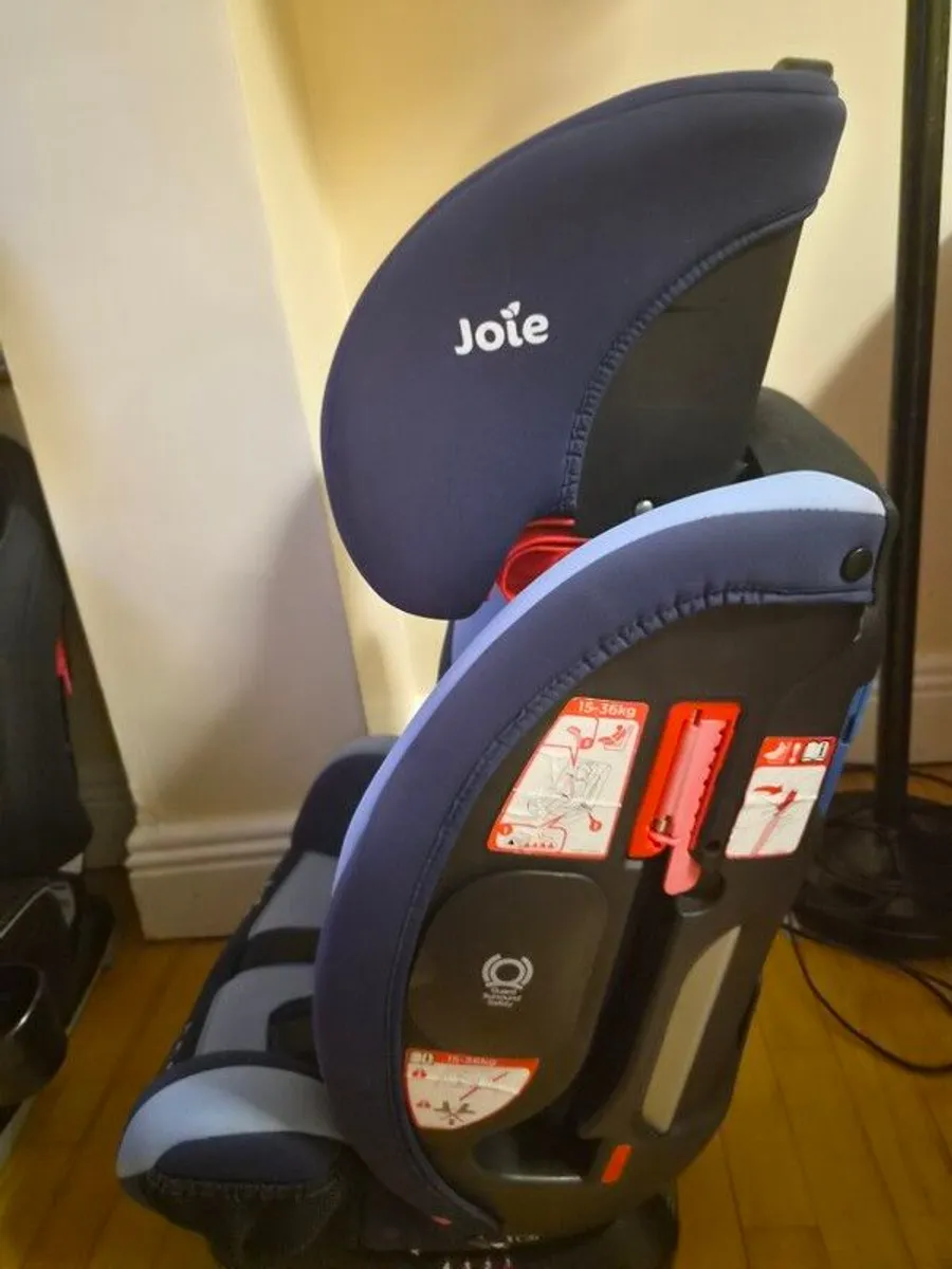 Car seat - Image 2