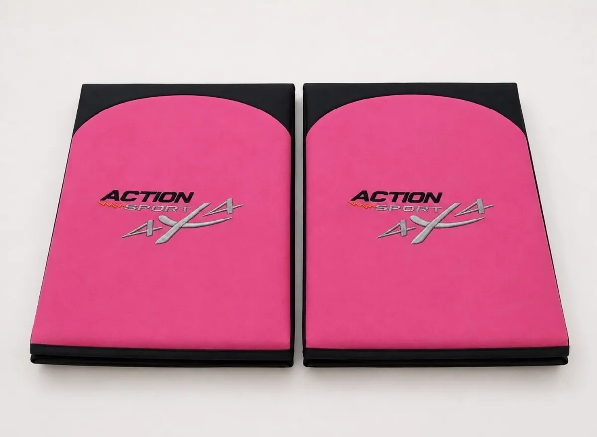 ACTION SPORT 4×4 SEAT COVERS – PINK/BLACK - Image 1