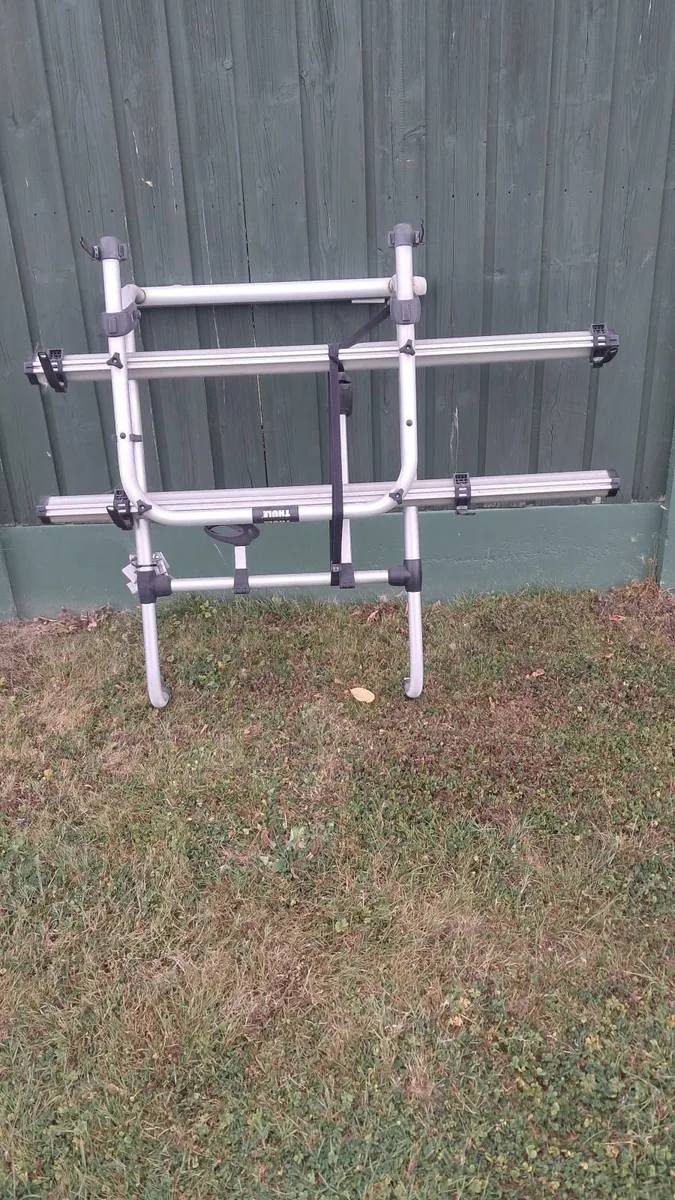 Thule cycle carrier  + Sequoia table leg - Image 2