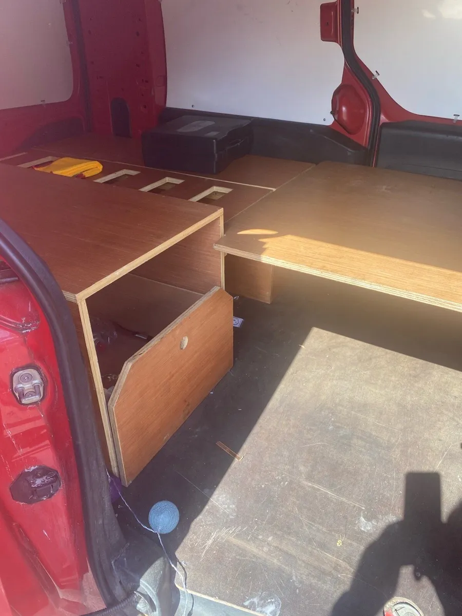 Bed storage and cooking facilities - Image 3