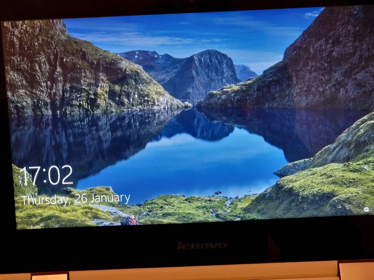 Lenovo Yoga 300-11IBR, White, 4GB RAM, 500GB HDD - Image 2