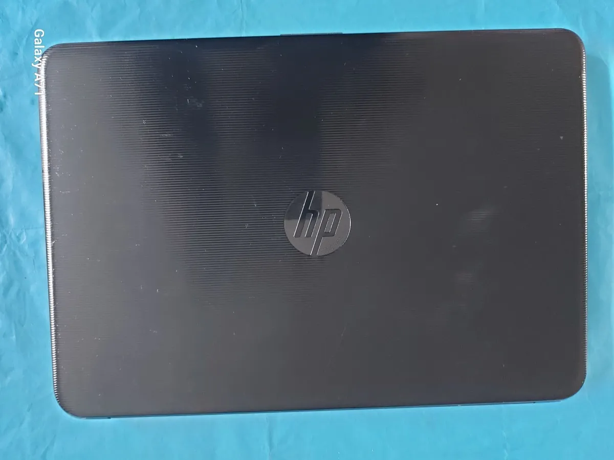 HP Laptop Model 14-am069na, 4GB, 1TB, Win 10, - Image 3
