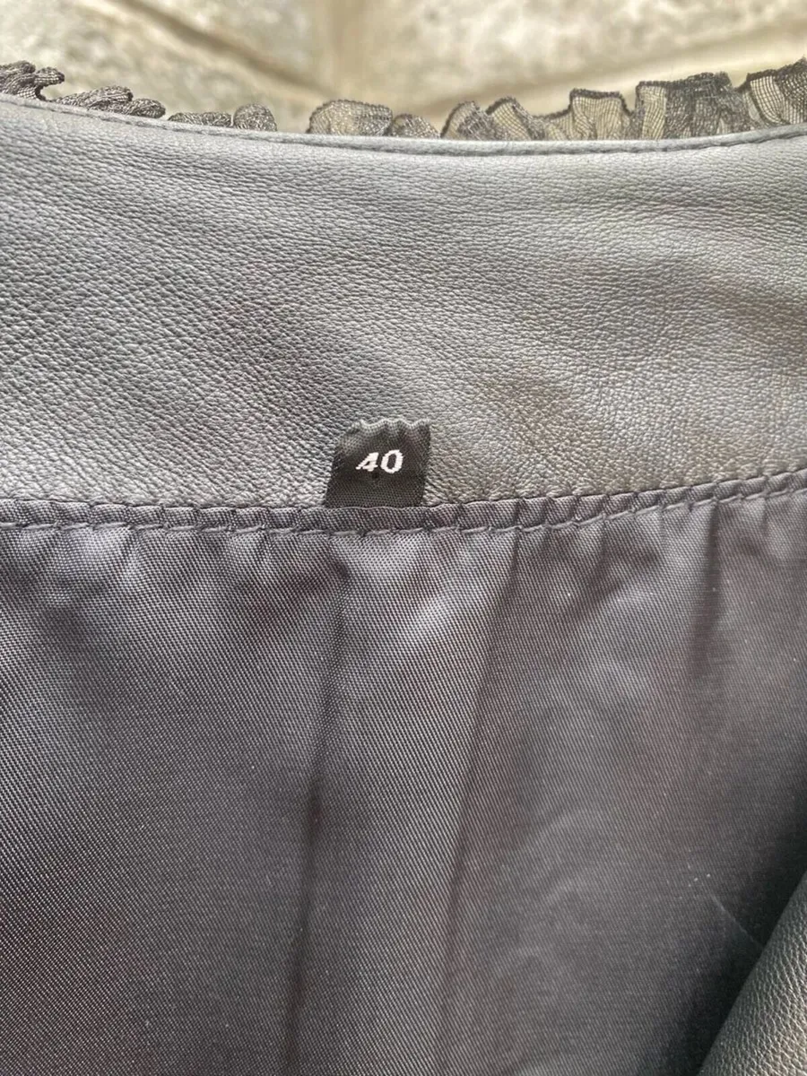 Genuine Soft Special Leather Ladies Jacket Size 40 - Image 4