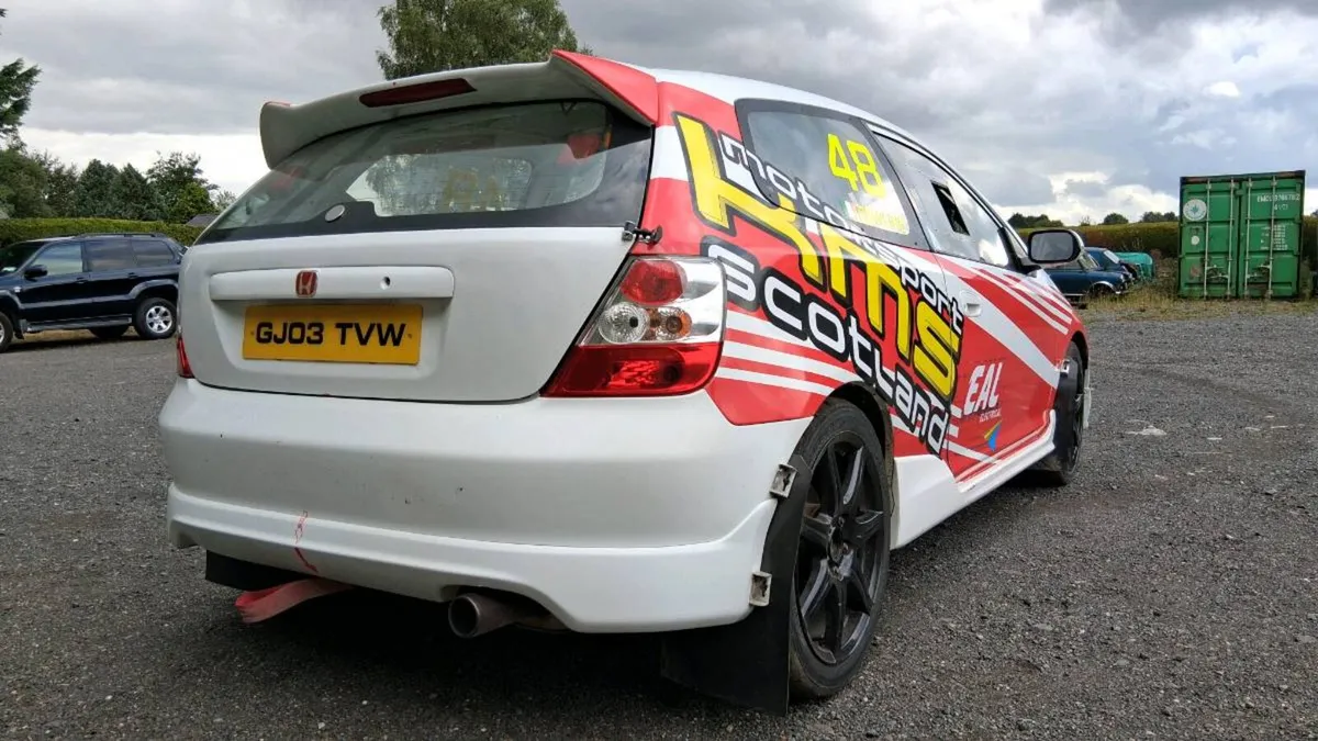 Honda Civic EP3 Rallycar - Image 3