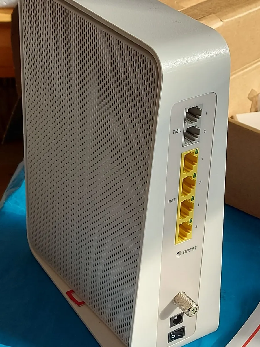 NEW CBN Virgin Media Router, Model CH7465LG-VM, VM - Image 1