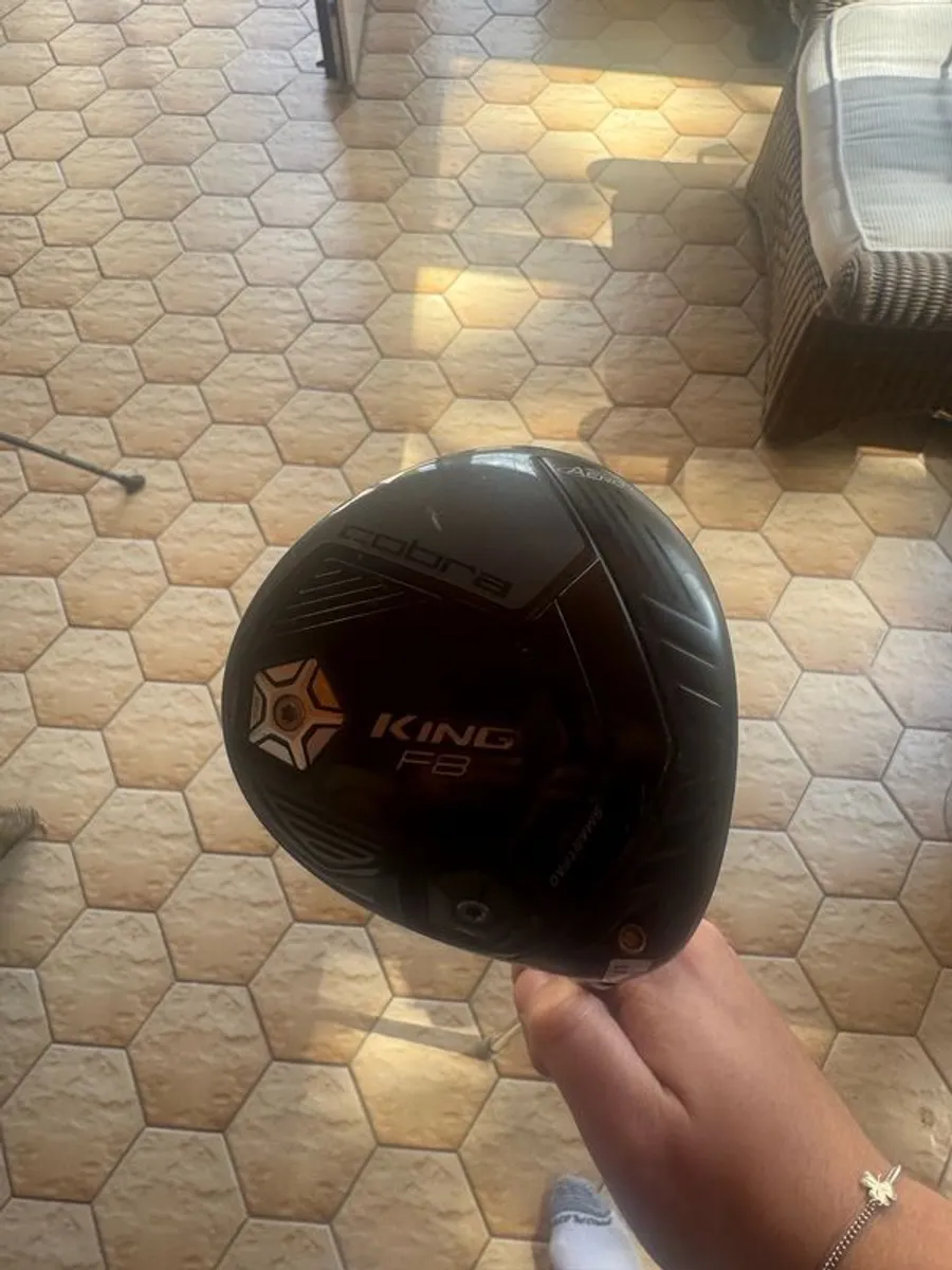 Cobra F8 Driver - Image 1