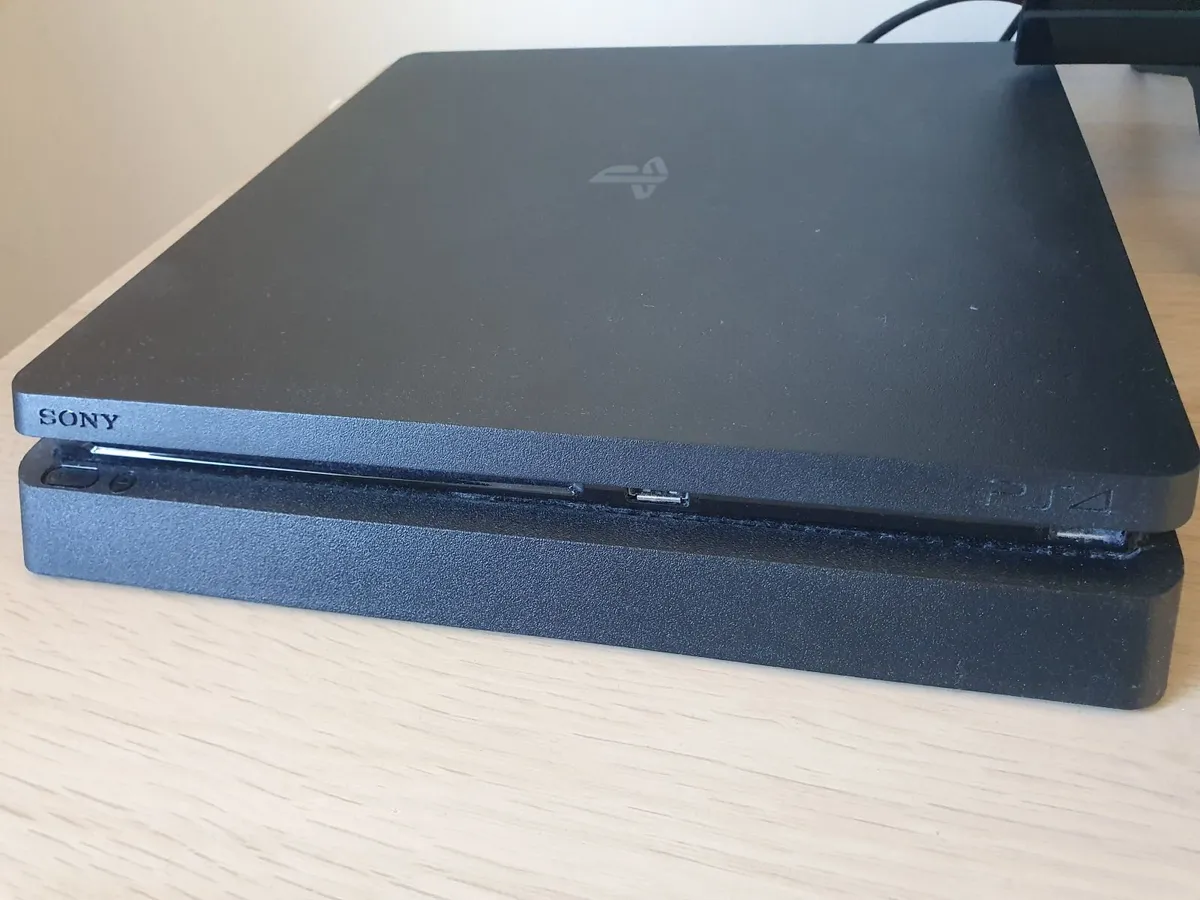 PS4