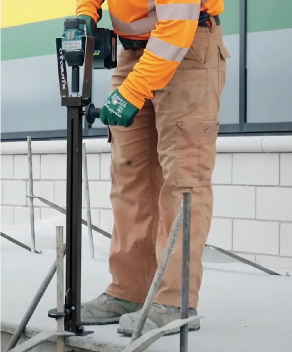 Xtracto Impact Wrench-Powered Pin & Post Puller - Image 1
