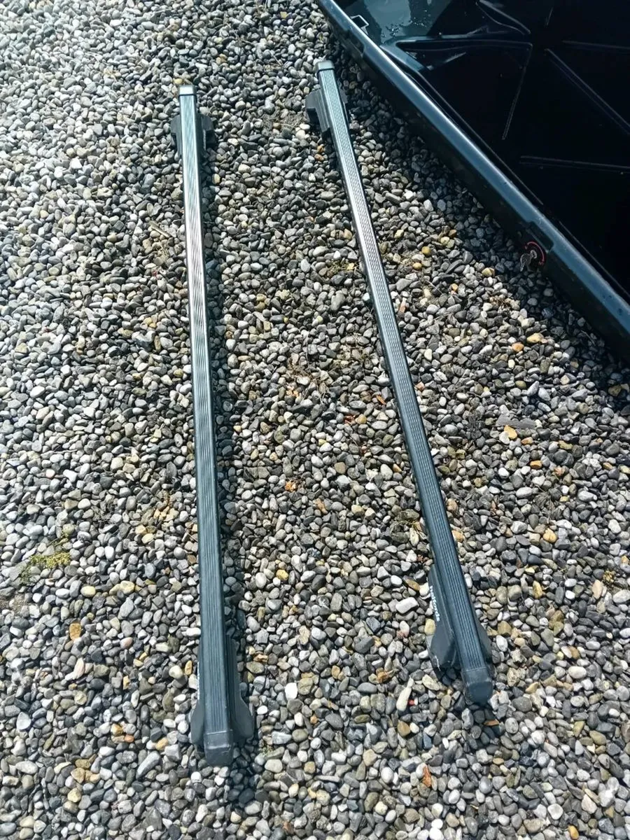 Roof box - Image 3