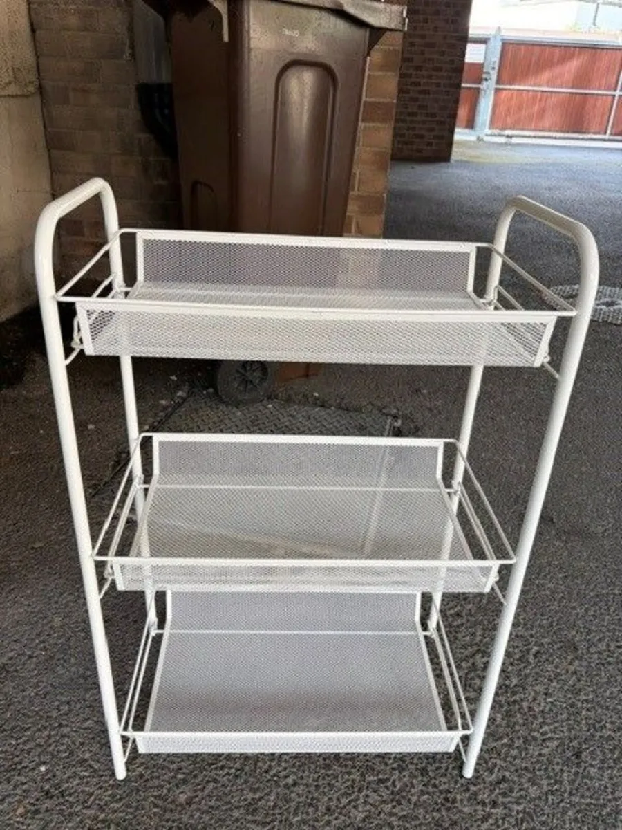 Shelving unit-free to take away