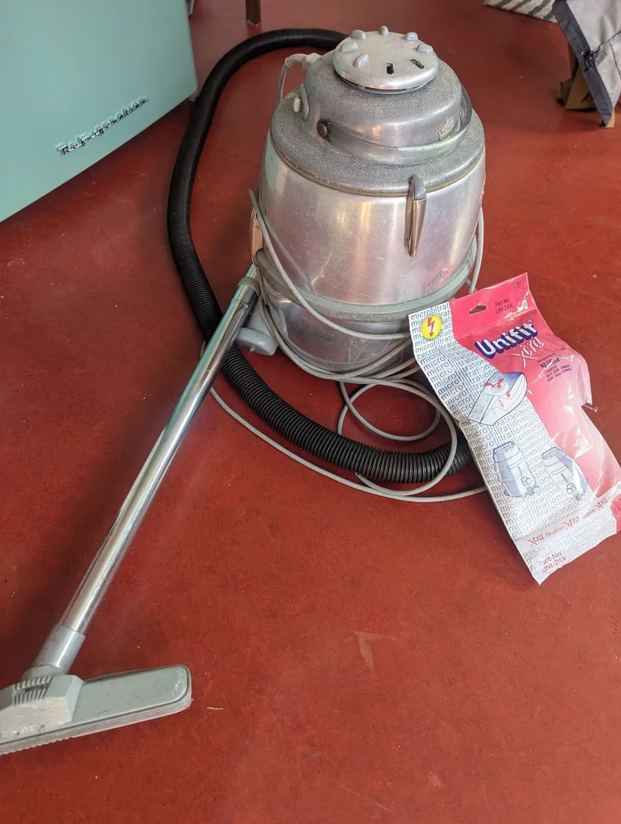 Nilfisk vintage vacuum cleaner - Image 2