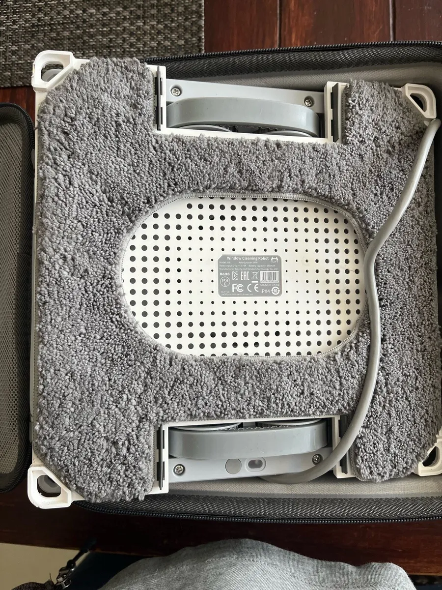 Window Cleaner Robot - Image 3