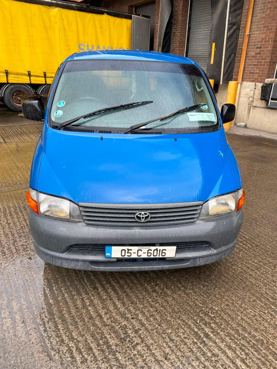 Toyota hiace - Image 3