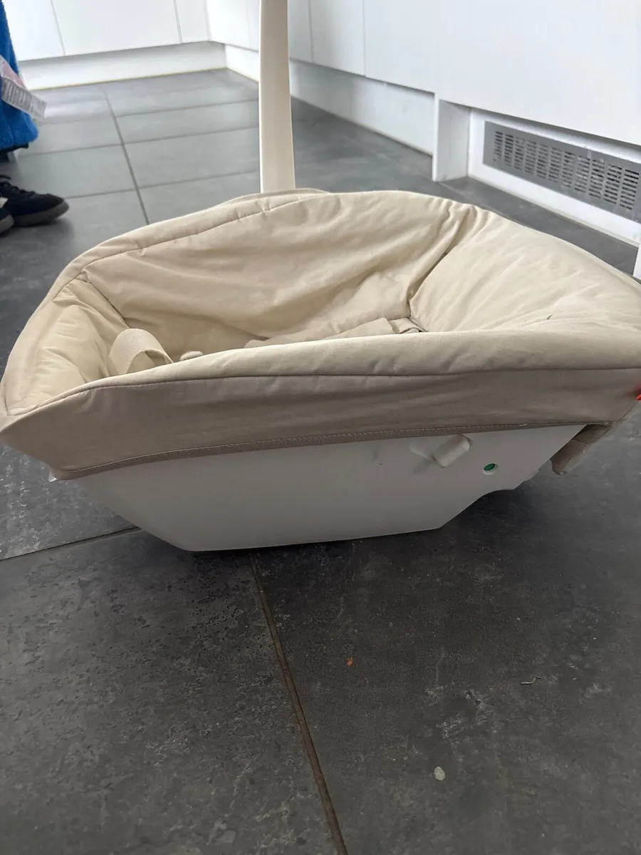 Stokke baby seat insert - Image 3