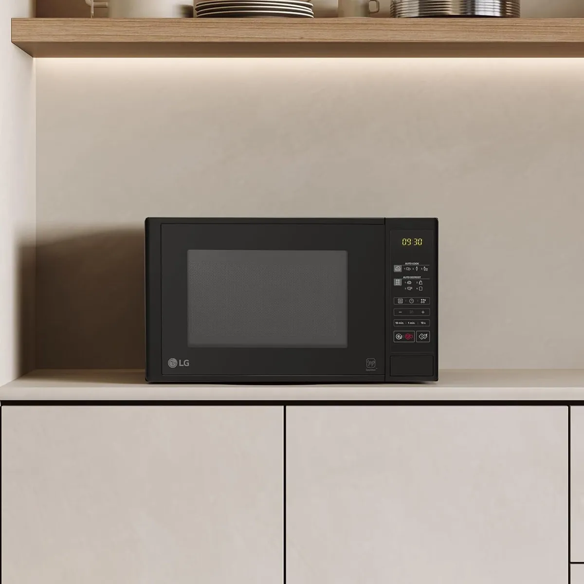 Freestanding Microwave Oven 20L Capacity 700W - Image 4