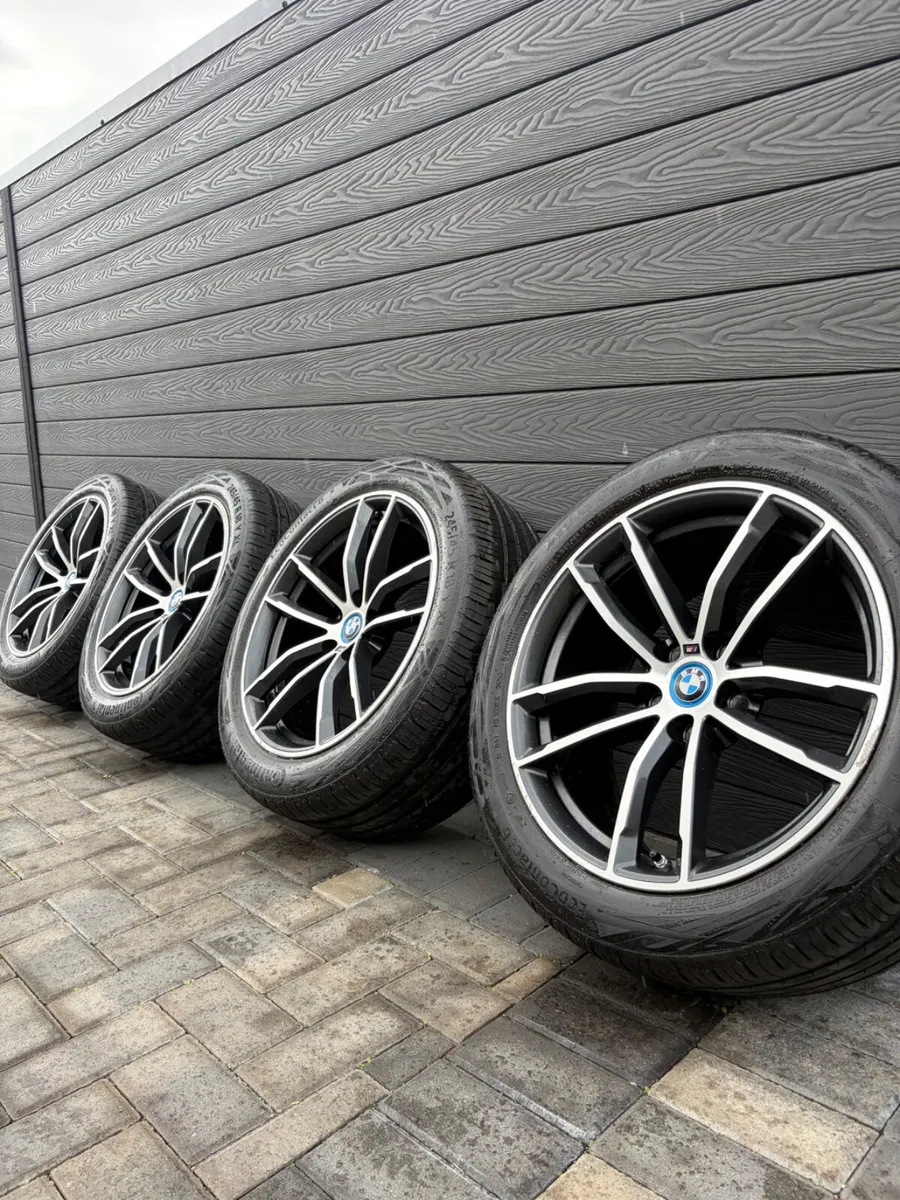 18” GENUINE BMW G20,G30 M-SPORT ALLOY WHEELS&TYRES - Image 1