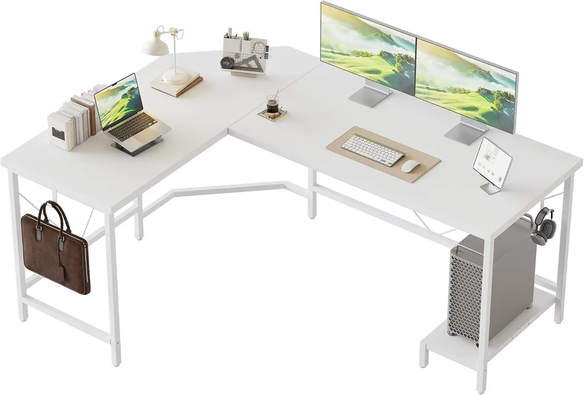 L Shaped Desk Diamond Design for Socket - Image 1