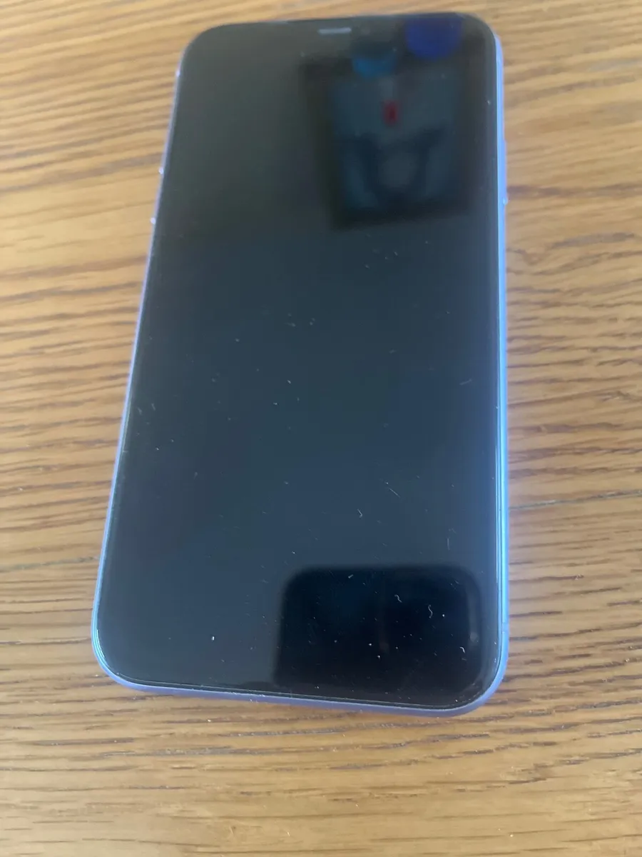 I phone11 - Image 1