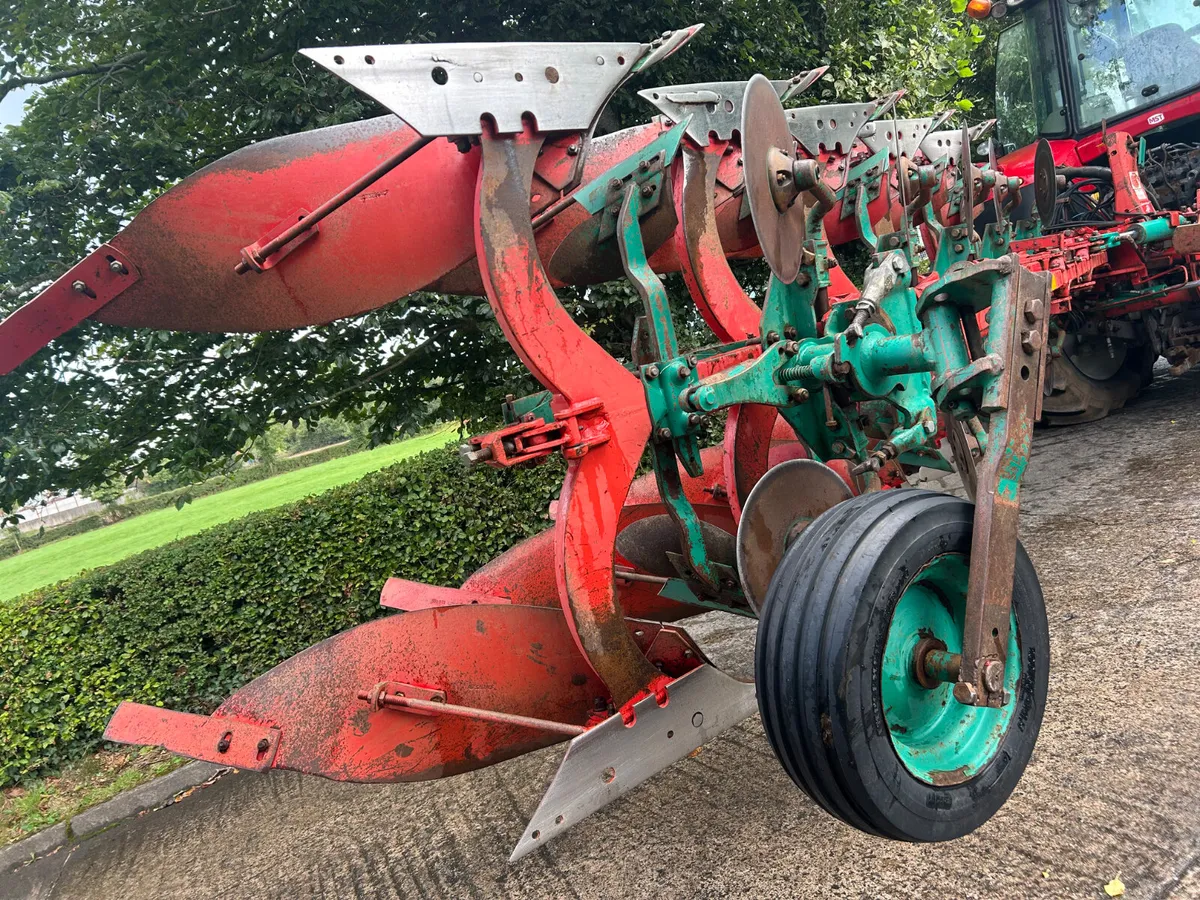 KV ES80 5 furrow plough - Image 4