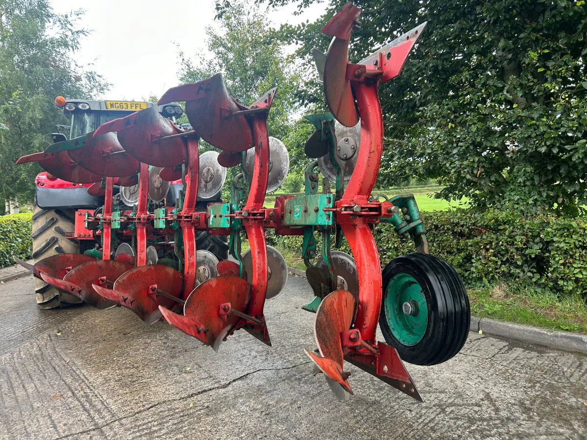 KV ES80 5 furrow plough - Image 2