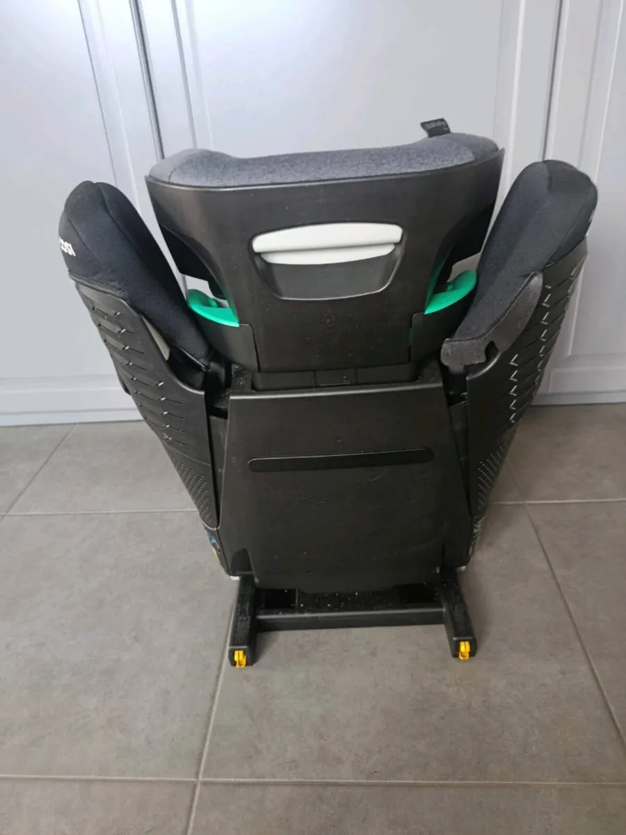 Maxi Cosi Rodifix car seat - Image 3