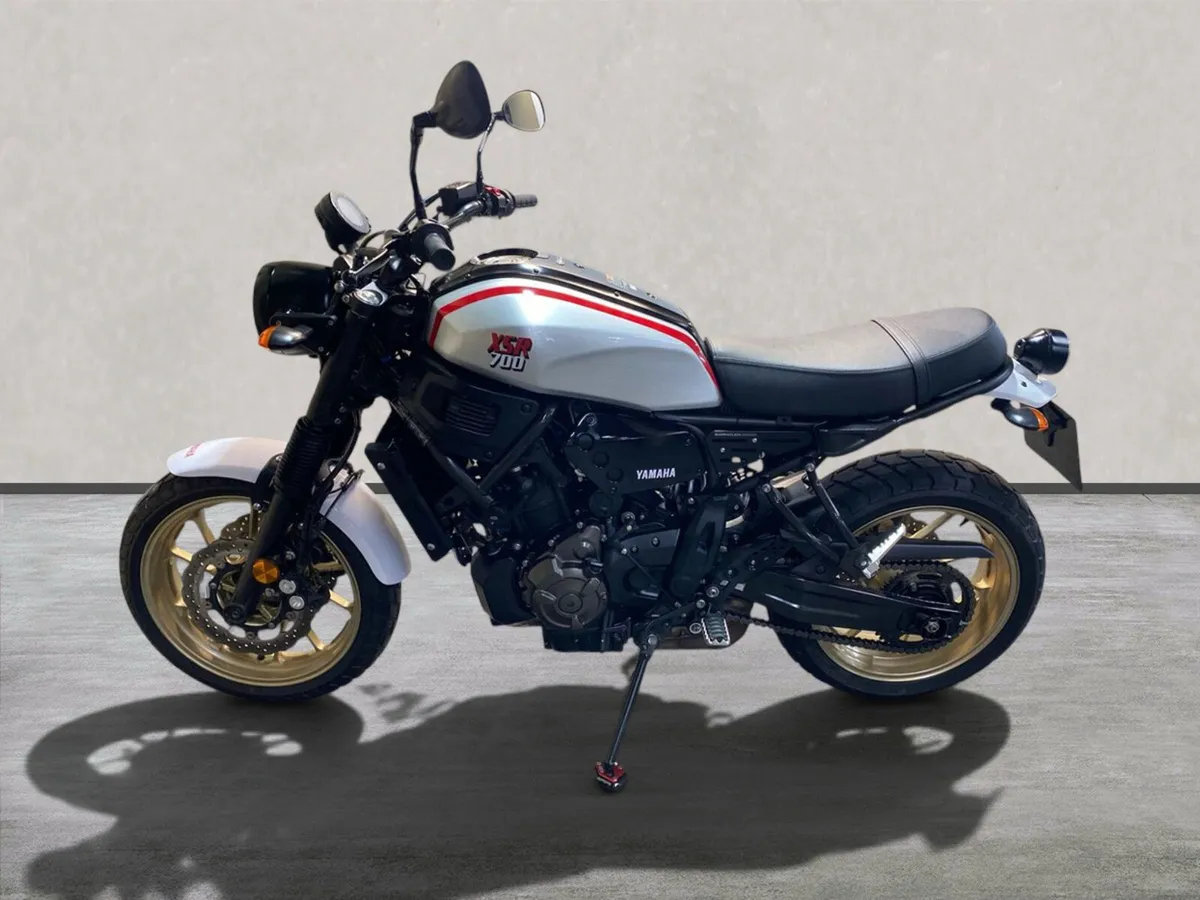 YAMAHA XSR 700 X-Tribute with Extras,NI Regiatered - Image 2