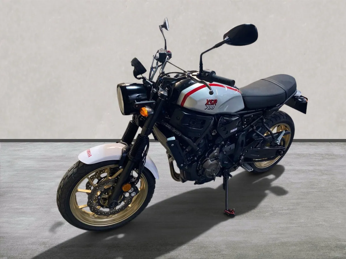 YAMAHA XSR 700 X-Tribute with Extras,NI Regiatered - Image 4