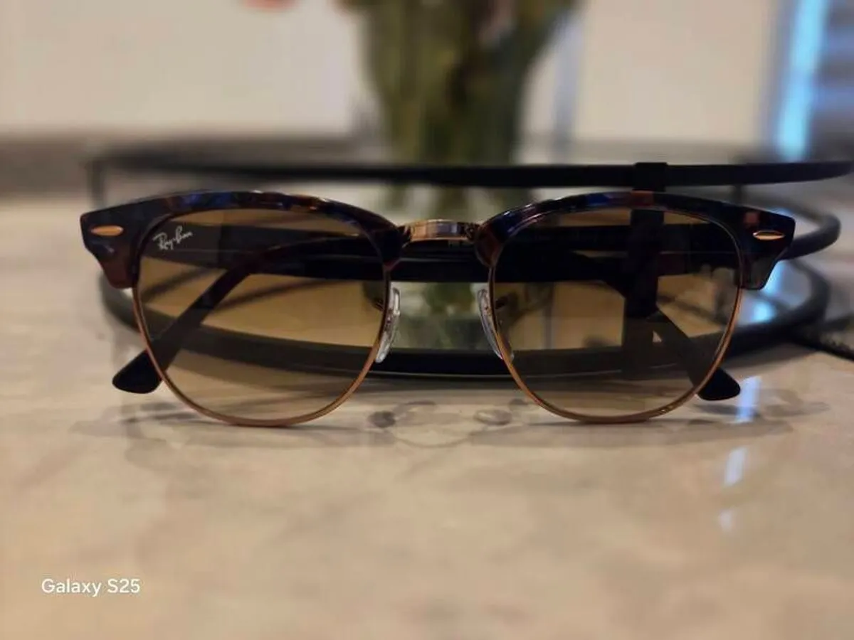 Ray-Ban - Image 2