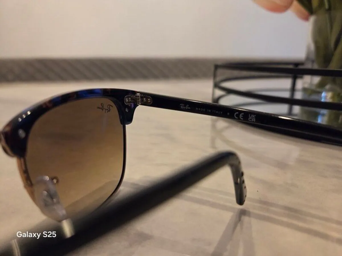 Ray-Ban - Image 3
