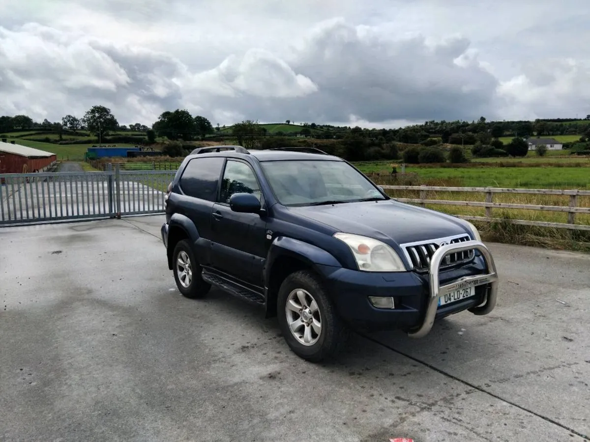 2004 Toyota landcruiser jeep for sale - Image 2