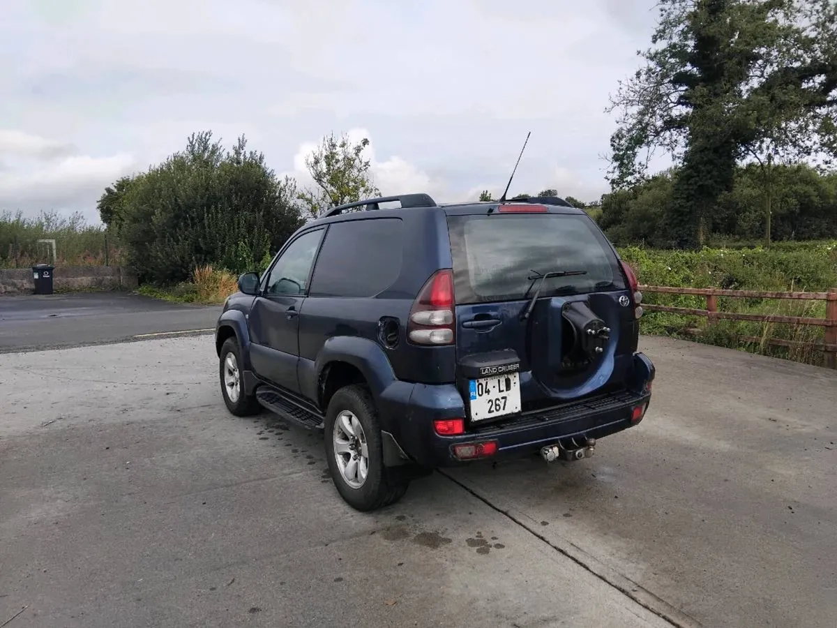 2004 Toyota landcruiser jeep for sale - Image 3