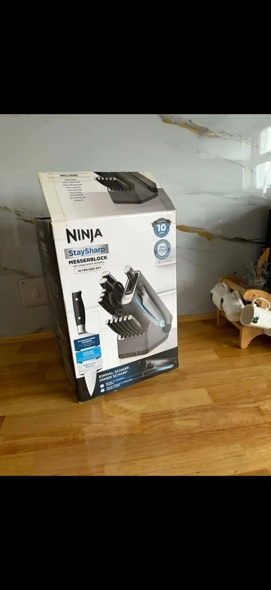 ninja knife set €300 - Image 4