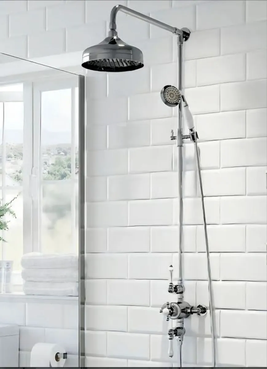 Shower Traditional - Image 1