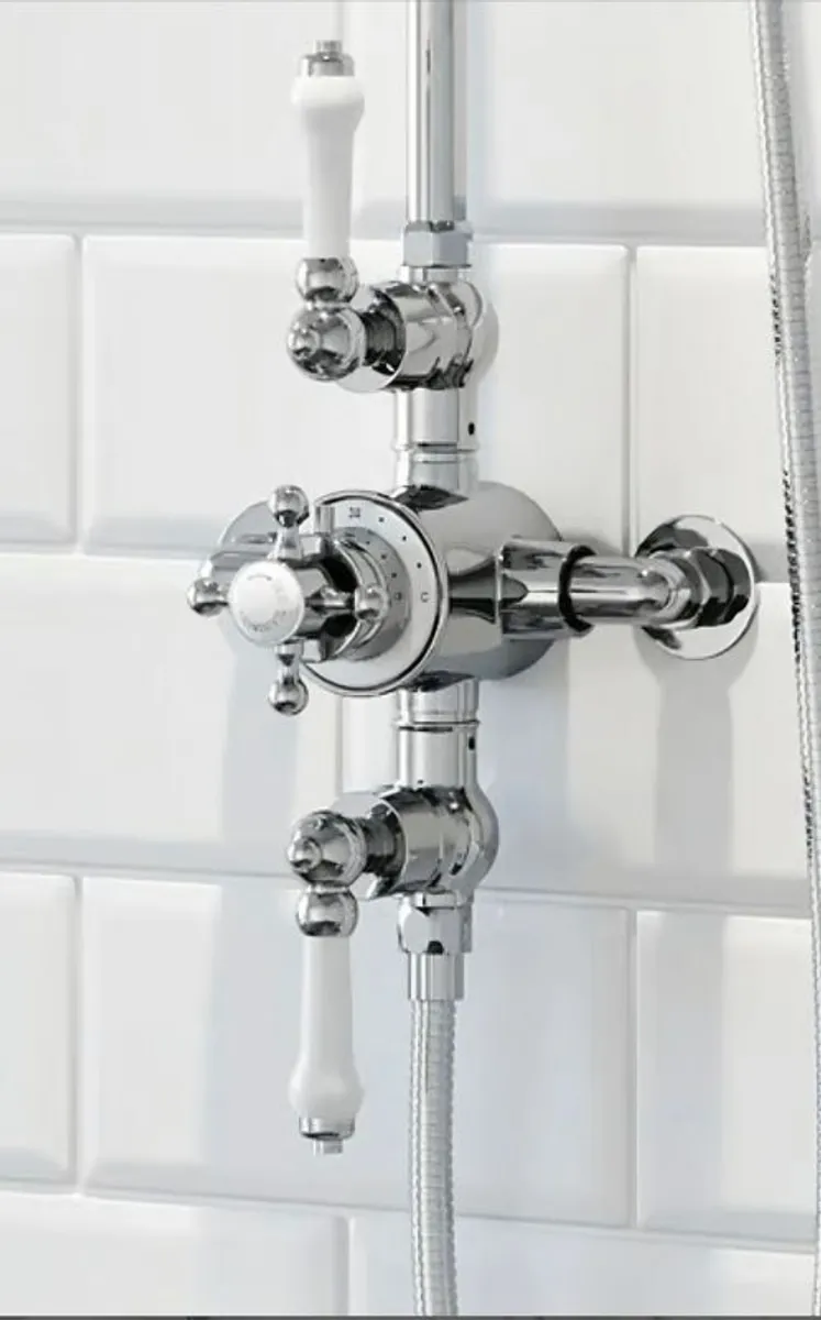 Shower Traditional - Image 2