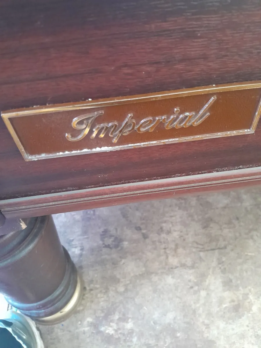 Pool table - Image 3