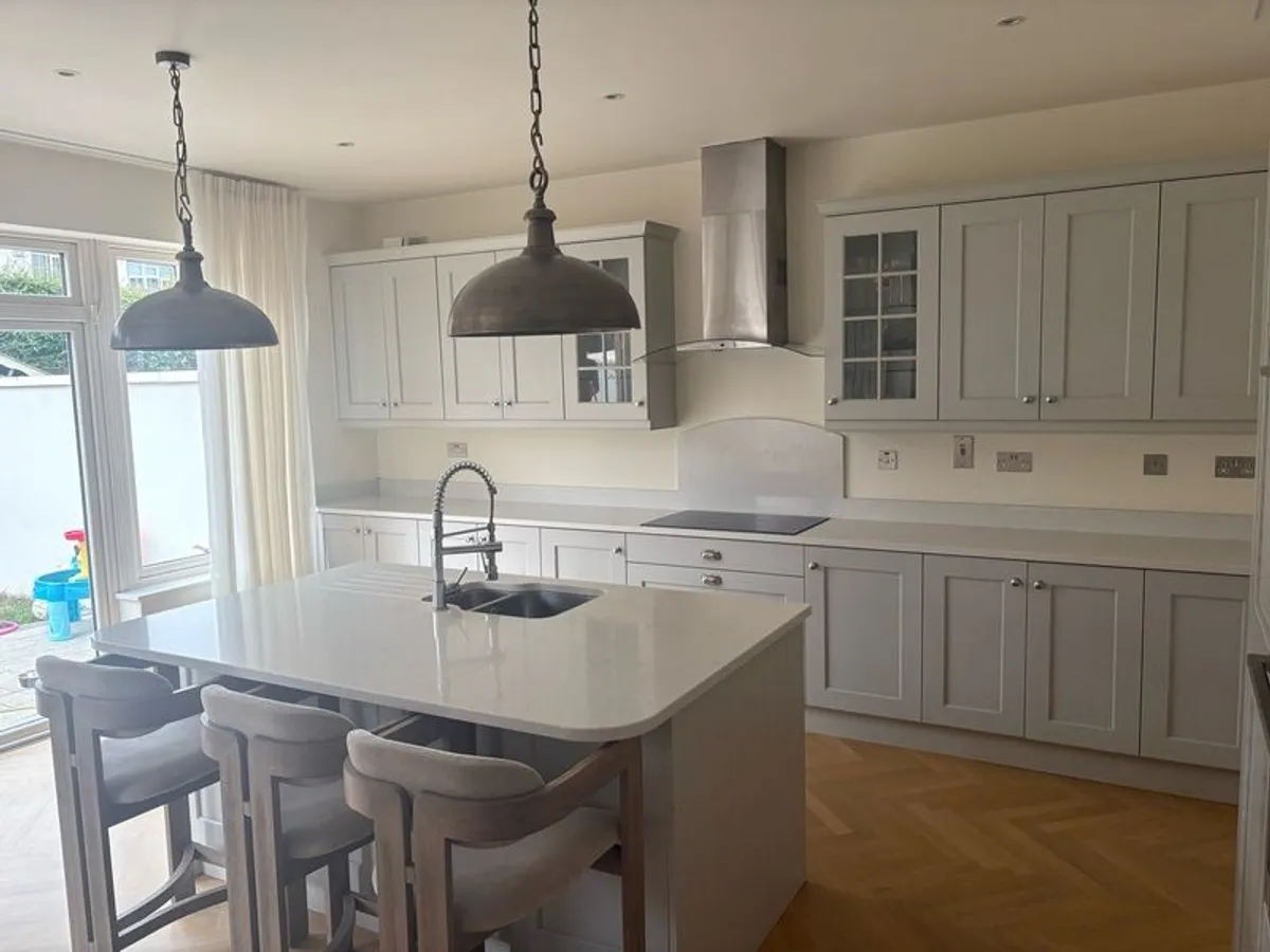 Nolan Painted Shaker Kitchen with Quartz Worktops and Large Island - Image 3