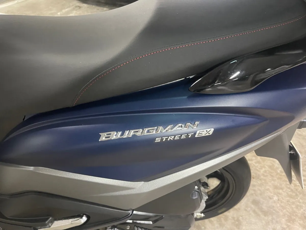 motorcycle - Image 3