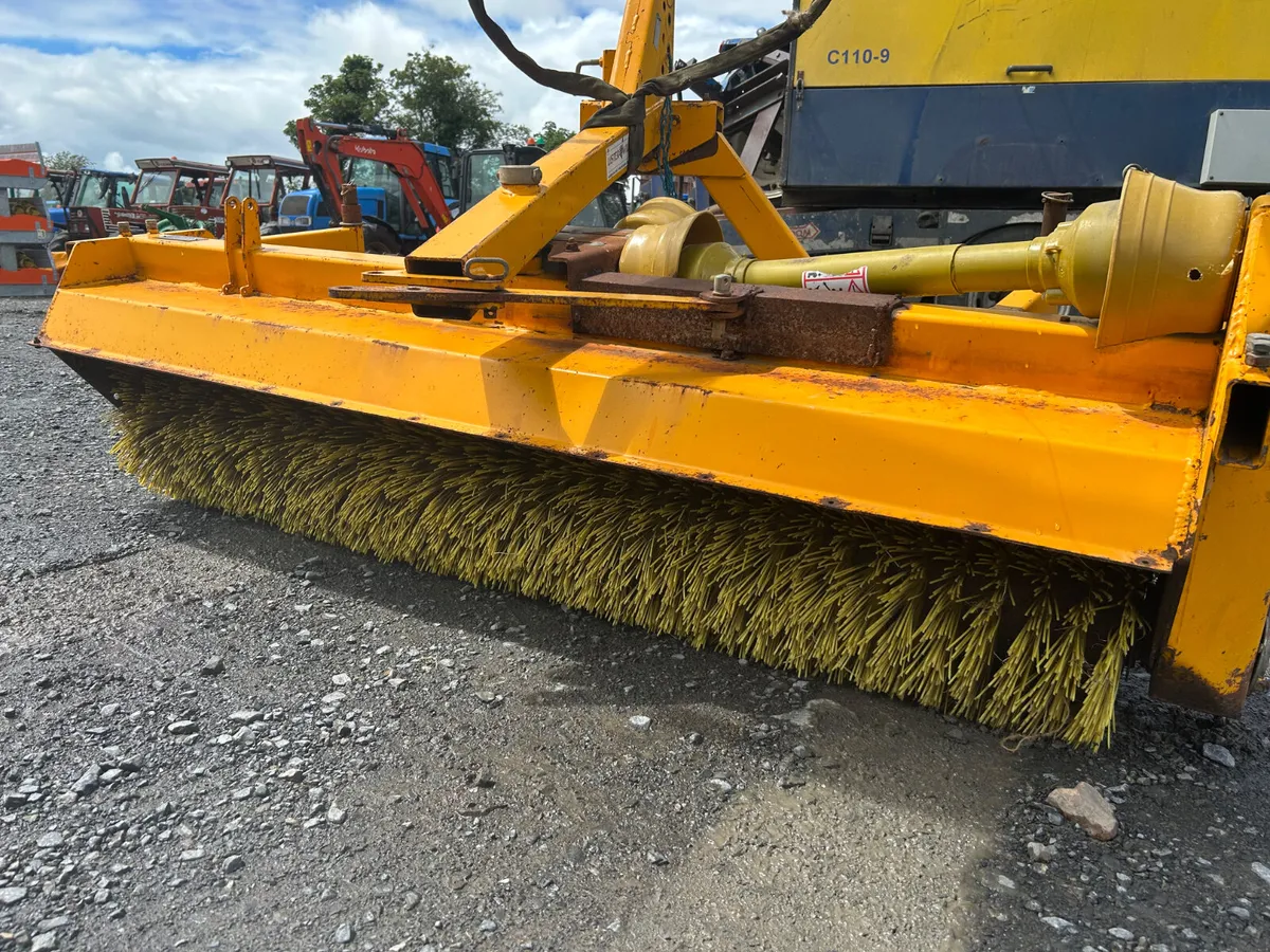 Bomford 6FT Road Sweeper - Image 3