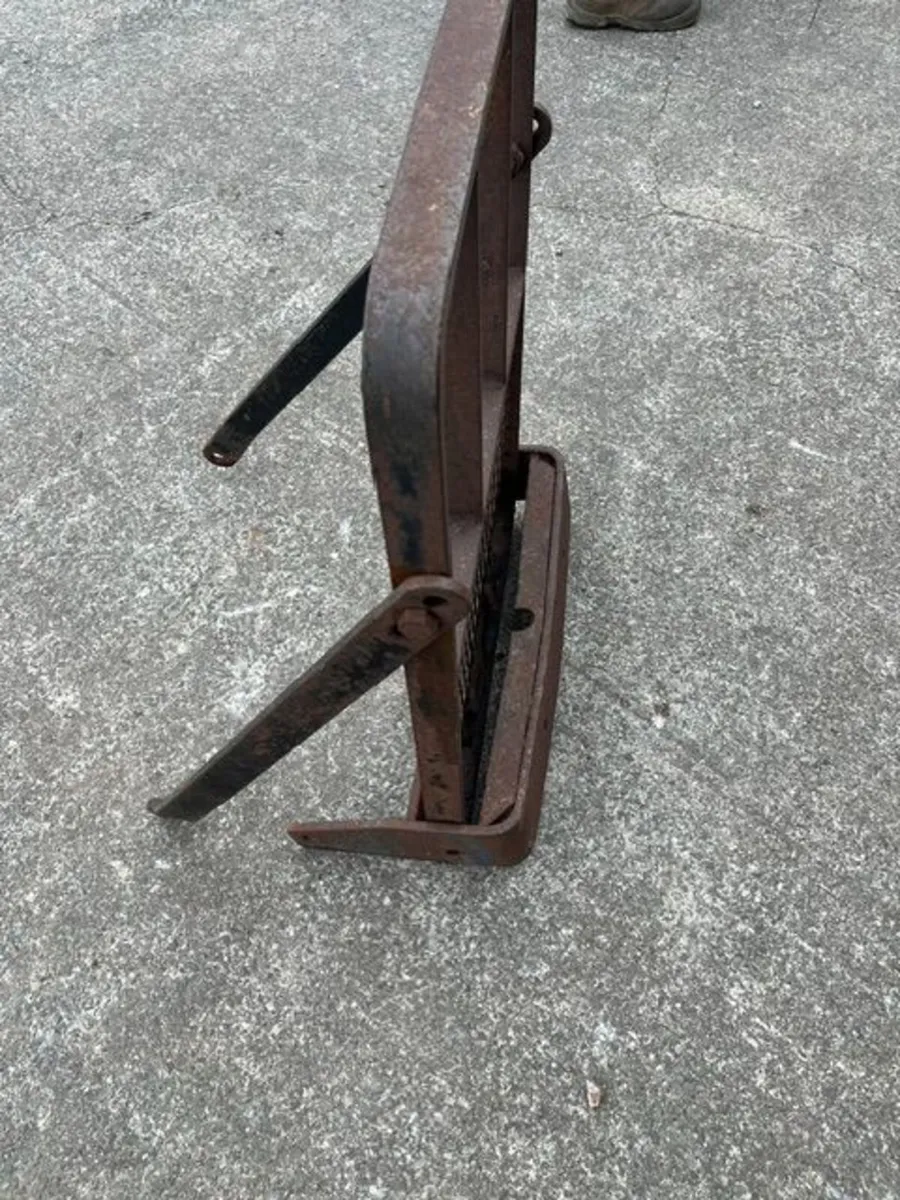 Grill Guards Ford 6600 ,4600, 6610,  7610 - Image 3